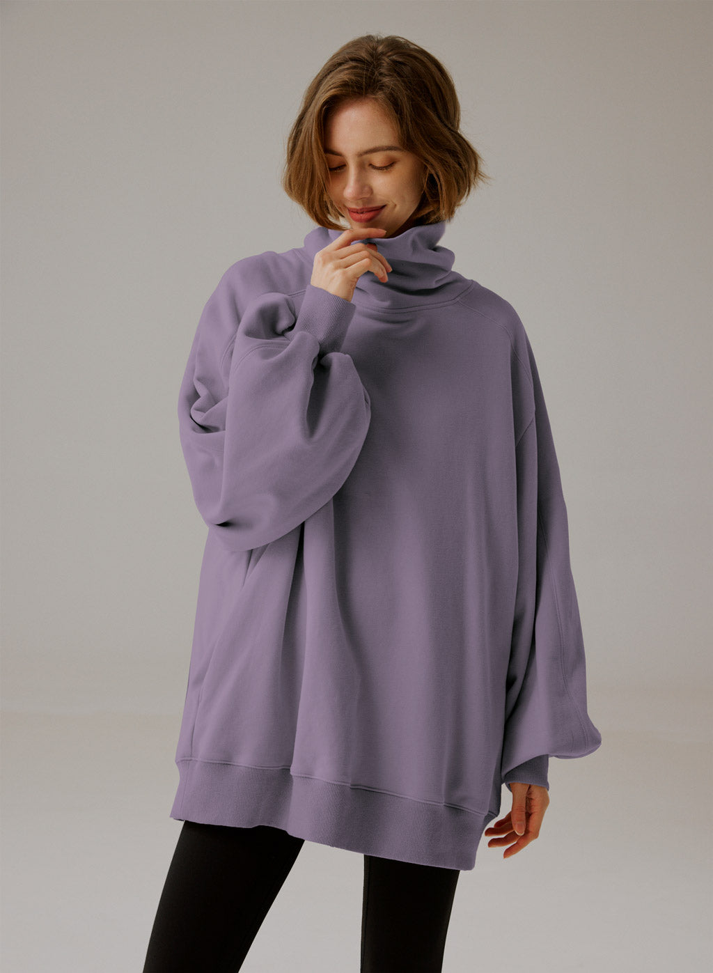 Oversize sweatshirt z kołnierzem - Elegancki komfort 